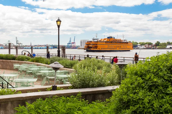 New York City Juni 2014 Uitzicht Vanaf Battery Park Lower — Stockfoto