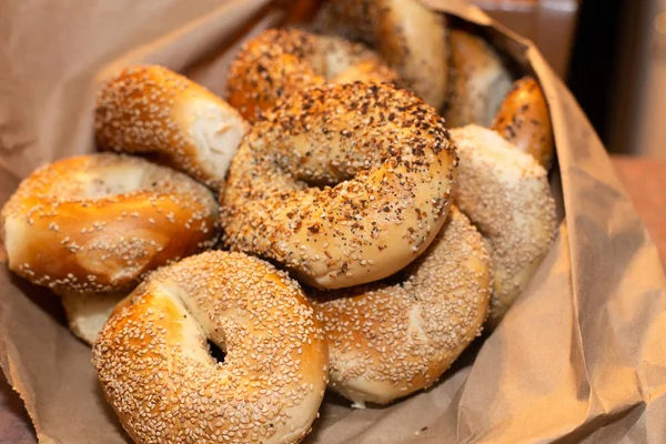 Varietà Autentici Bagel Assortiti Stile New York Con Semi Sacchetto — Foto Stock