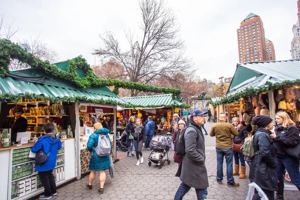 New York City Aralık 2018 Insanlar Manhattan Union Square Greenmarket — Stok fotoğraf