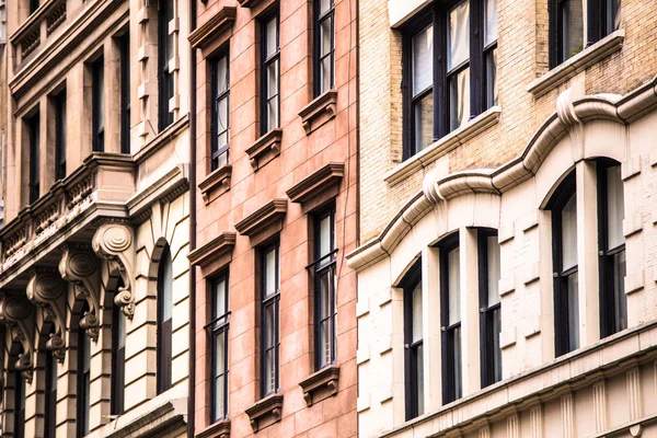 Architektonische Details Einem Alten Backstein Wohnhaus New York City — Stockfoto