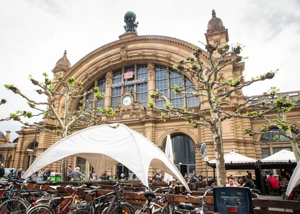 Frankfurt Niemcy Kwietnia 2019 Widok Główny Dworzec Kolejowy Hauptbahnhof Frankfurcie — Zdjęcie stockowe