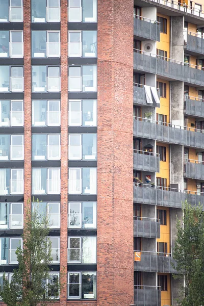 Appartementencomplex Met Generieke Architectuur — Stockfoto