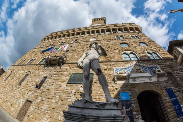 David av Michelangelo kopia staty i Florens — Stockfoto