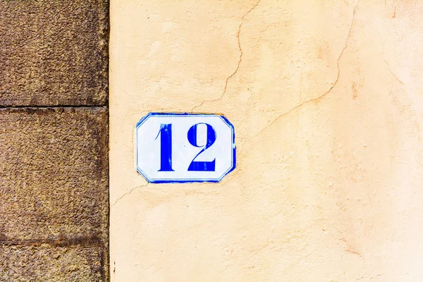 House number twelve ( 12 ) — Stock Photo, Image