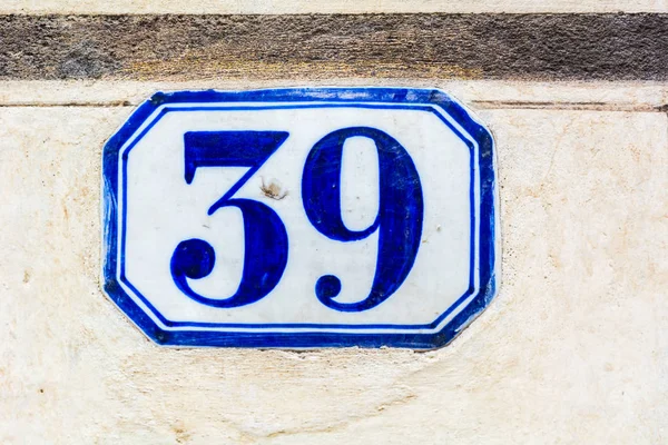 Numer domu 39 (39 ) — Zdjęcie stockowe