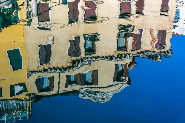 Vattenrippel, färgglada bilder — Stockfoto