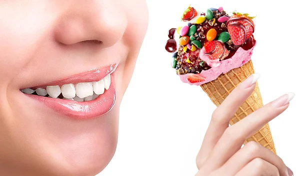 Bellezza Sorriso Donna Faccia Primo Piano Strega Frutta Gelato Cono — Foto Stock