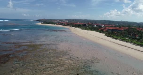 Vista Aérea Deslumbrante Paisagem Costeira Bali Indonésia Paisagem Costeira Deslumbrante — Vídeo de Stock