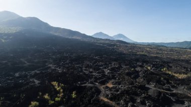 Volkanik kayalık peyzaj Bali, Endonezya Hava dron görünümü