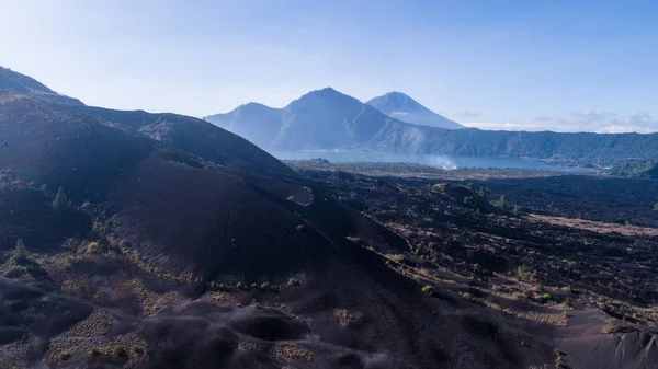 Luchtfoto Drone Weergave Van Vulkanische Rotsachtige Landschap Bali Indonesië — Stockfoto