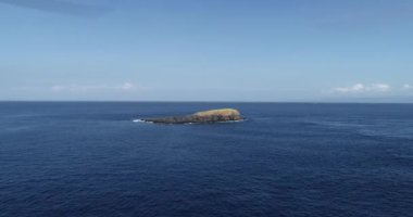 Küçük ada, Bukit Asah, yeni turistik tropikal hava görünümünü ada Bali, Endonezya