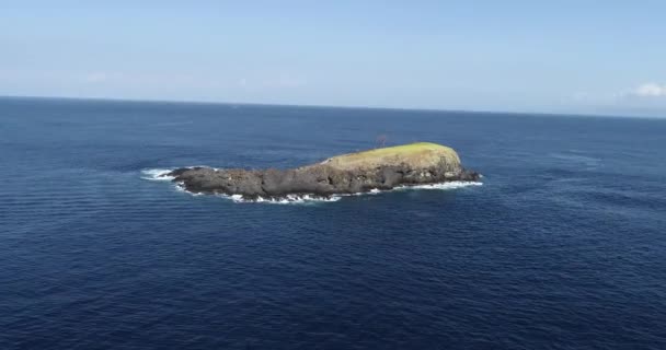 Vista Aérea Pequena Ilha Bukit Asah Nova Atração Turística Ilha — Vídeo de Stock