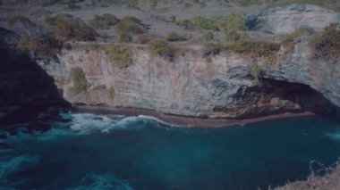 Nusa Penida, Bali, Endonezya güzel kırık Beach