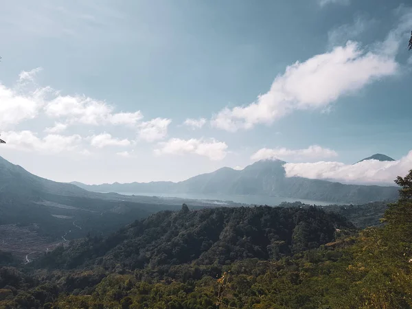 Görünümü Mount Agung Bali Endonezya Batur Gölü — Stok fotoğraf