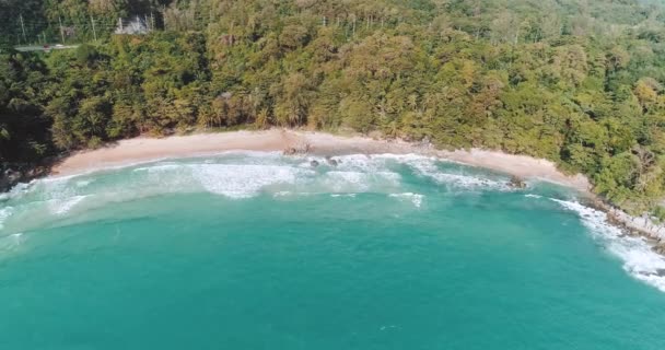 Drone Антена Вид Красивий Тропічний Пляжу Сурін Острові Пхукет Сонячний — стокове відео