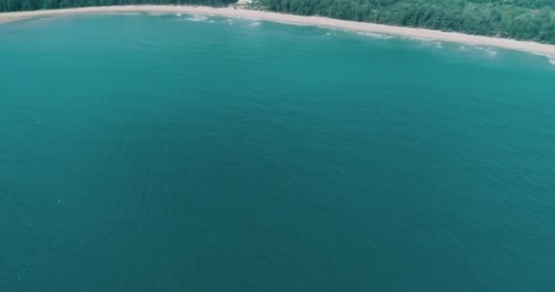 Luchtfoto Van Prachtige Tropische Layan Bangtao Strand Phuket Luchtfoto Drone — Stockvideo