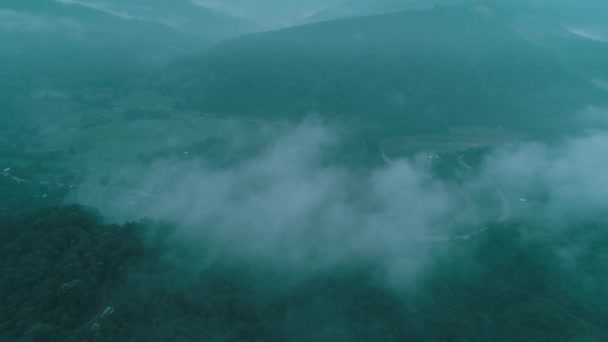 Drohnenaufnahme Des Chiang Rai Gebiets Mit Wunderschönen Bergen Und Flüssen — Stockvideo