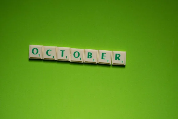 Yeşil Ekran Arka Planda Harflerle Ekim Kelimesine Oluşturulan — Stok fotoğraf
