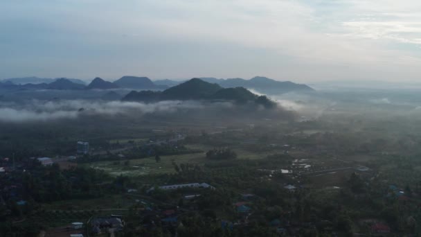 Aerial Drone Över Pakbara Liten Molnigt Morgon Thailand — Stockvideo