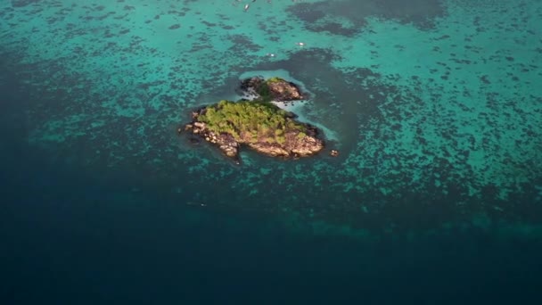 Vista Aérea Drone Paraíso Tropical Surpreendente Ilha Koh Kra Com — Vídeo de Stock