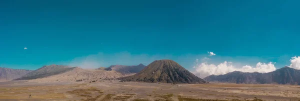 Cinematic Shot Aerial Panorama Beautiful Mount Bromo Volcano Desert East — Stock Photo, Image