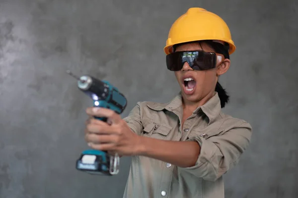 Portrait Attractive Young Girl Builder Drill Overall Helmet Protective Glasses — Stock Photo, Image