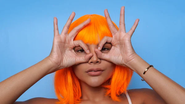 Portrait Beautiful Happy Asian Woman Bright Orange Wig Posing Blue — Stock Photo, Image