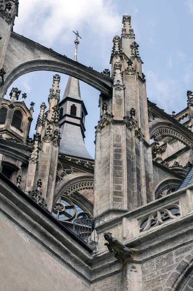 Vue Rapprochée Cathédrale Médiévale Vitus Prague Tchéquie République Tchèque — Photo