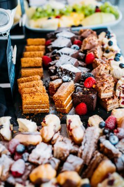 Kahvaltı Büfekonsepti, Lüks Otelde Kahvaltı Saati, Brunch