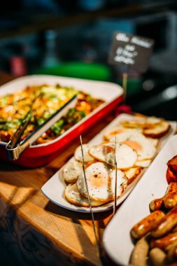 Kahvaltı Büfekonsepti, Lüks Otelde Kahvaltı Saati, Brunch