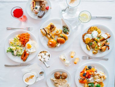 Kahvaltı Büfekonsepti, Lüks Otelde Kahvaltı Saati, Brunch