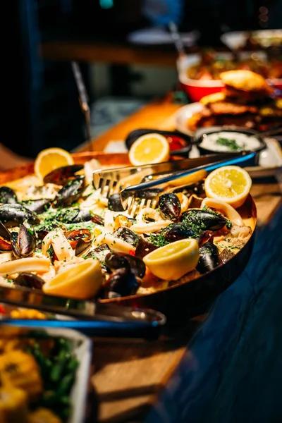 Pequeno-almoço Buffet Conceito, Tempo de Pequeno-almoço em Hotel de Luxo, Brunch — Fotografia de Stock