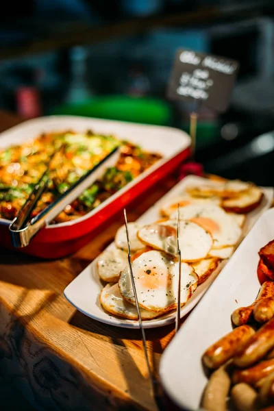 Ontbijt buffet concept, Ontbijt tijd in luxe hotel, Brunch — Stockfoto