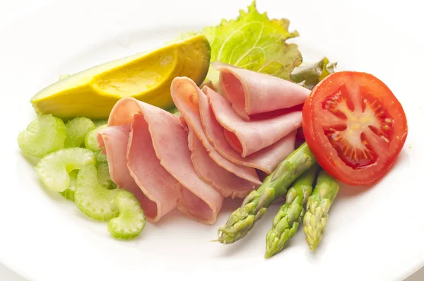 Fresh Healthy Cold Salad Raw Vegetables Turkey Ham — Stock Photo, Image