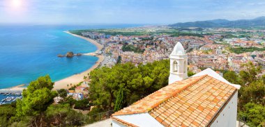 Sahil beach resort Blanes, kale San Juan, İspanya