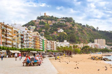 Sahil kumlu plaj Resort Blanes Katalonya İspanya