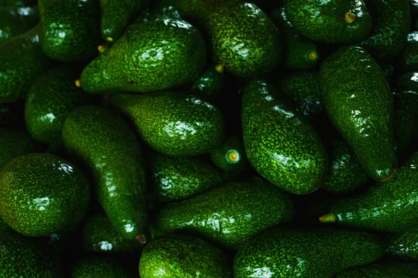 Avocado Geplaatst Vloer Het Zwart — Stockfoto