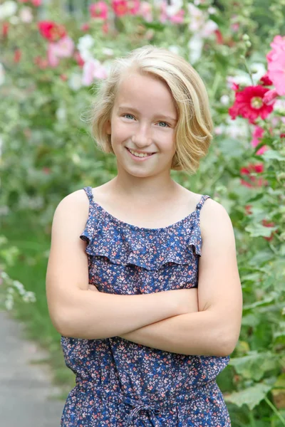 Cheerful Blonde Girl Background Blooming Flowers — Stock Photo, Image