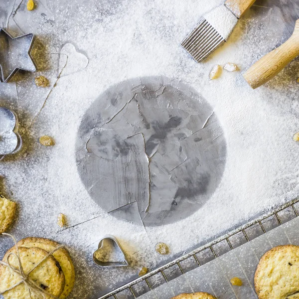 Copyspaace Redondo Farinha Biscoitos Aveia Caseiros Com Batatas Fritas Chocolate — Fotografia de Stock