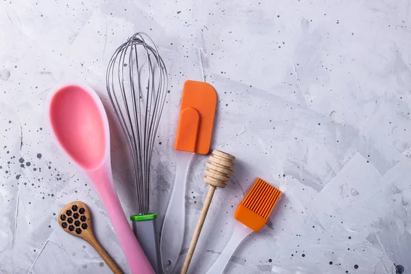 Przybory kuchenne i narzędzia dla profesjonalnego kucharza cukiernika — Zdjęcie stockowe