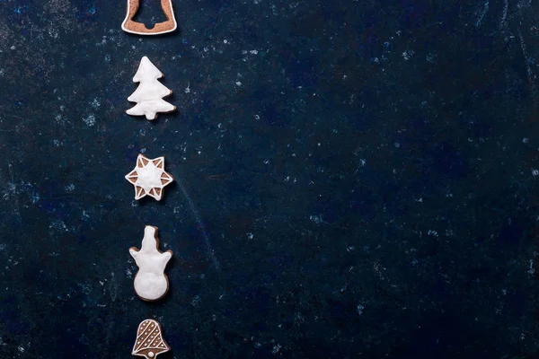 크리스마스 홈 메이드 베이킹 컨셉계 피 나 몬과 생강 쿠키의 — 스톡 사진