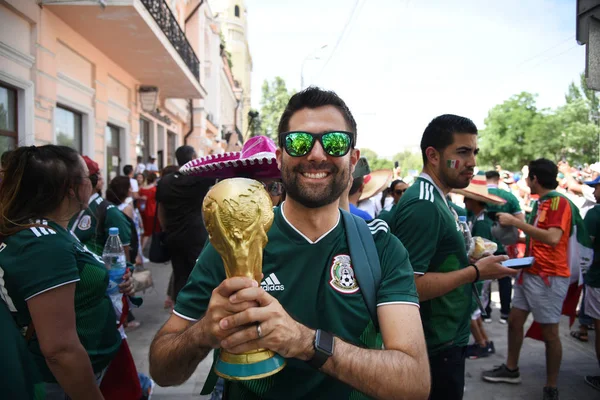 23 Haziran 2018. Rusya. Rostov-on-Don. Meksika Millî Futbol takımının FIFA Dünya Kupası'nda hayranları. Meksika insanlar