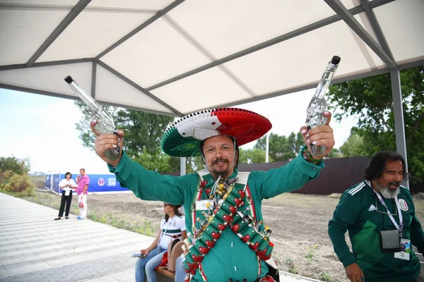 23 Haziran 2018. Rusya. Rostov-on-Don. Meksika Millî Futbol takımının FIFA Dünya Kupası'nda hayranları. Meksika insanlar