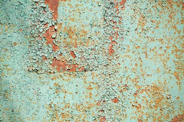Stary Zardzewiały Mur Garażowy Łuszczącą Się Zieloną Farbą Wysoka Wilgotność — Zdjęcie stockowe