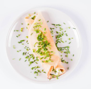 Brie peyniri ve Frenk soğanı ile gözleme