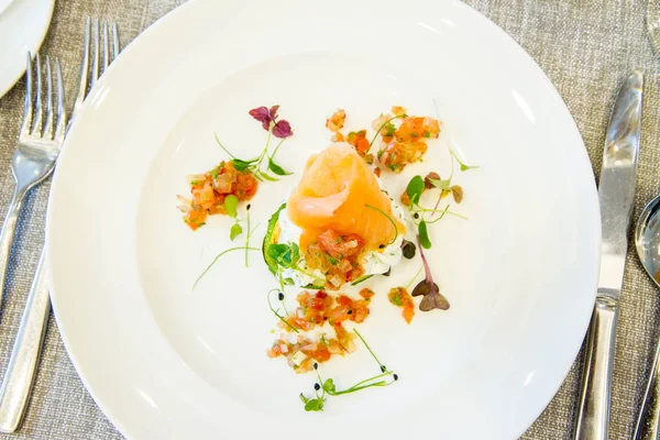 Somon, krem peynir ve kabak starter