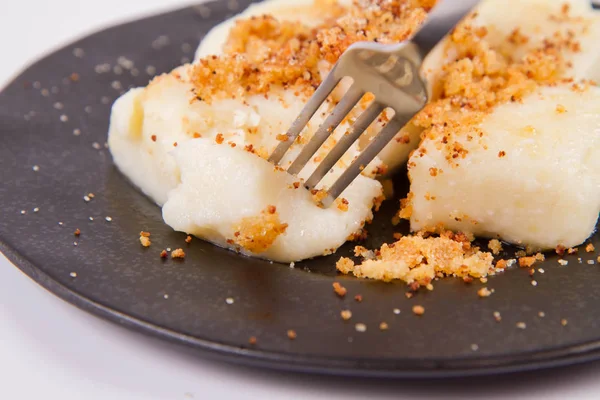 Knödel Mit Hüttenkäse Traditionelles Polnisches Gericht Namens Faule Pierogi Leniwe — Stockfoto