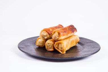 Çince Geleneksel siyah bir plaka üzerinde Çin böreği