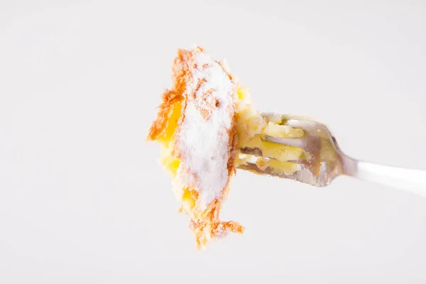 Napoleonka Kek Kremalı Pasta Lehçe Bir Tür Bir Çatal Üzerine — Stok fotoğraf