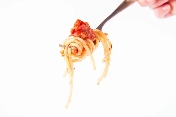 Spaghetti Bolognais Sur Une Fourchette Sur Fond Blanc — Photo